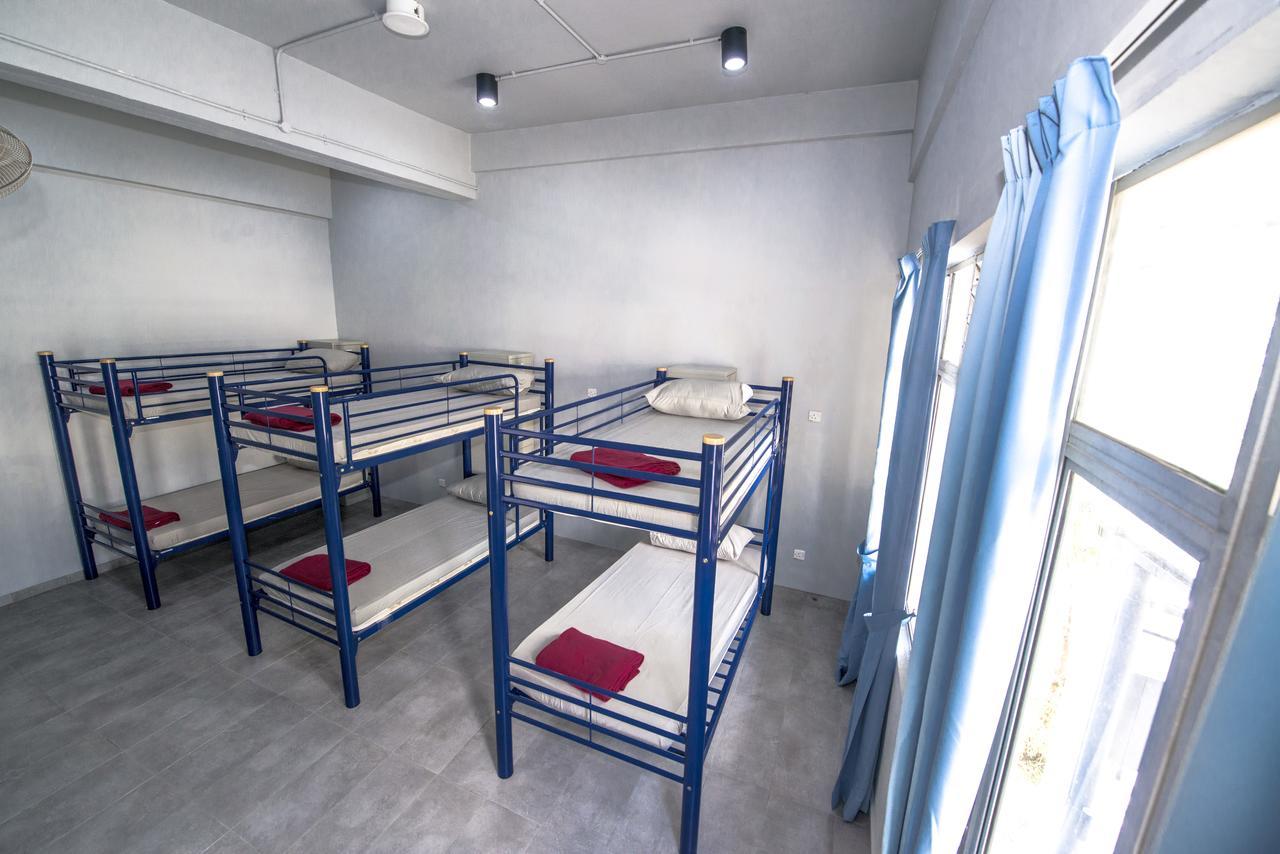 Im4U Hostel, Dek@T Puchong Exterior foto